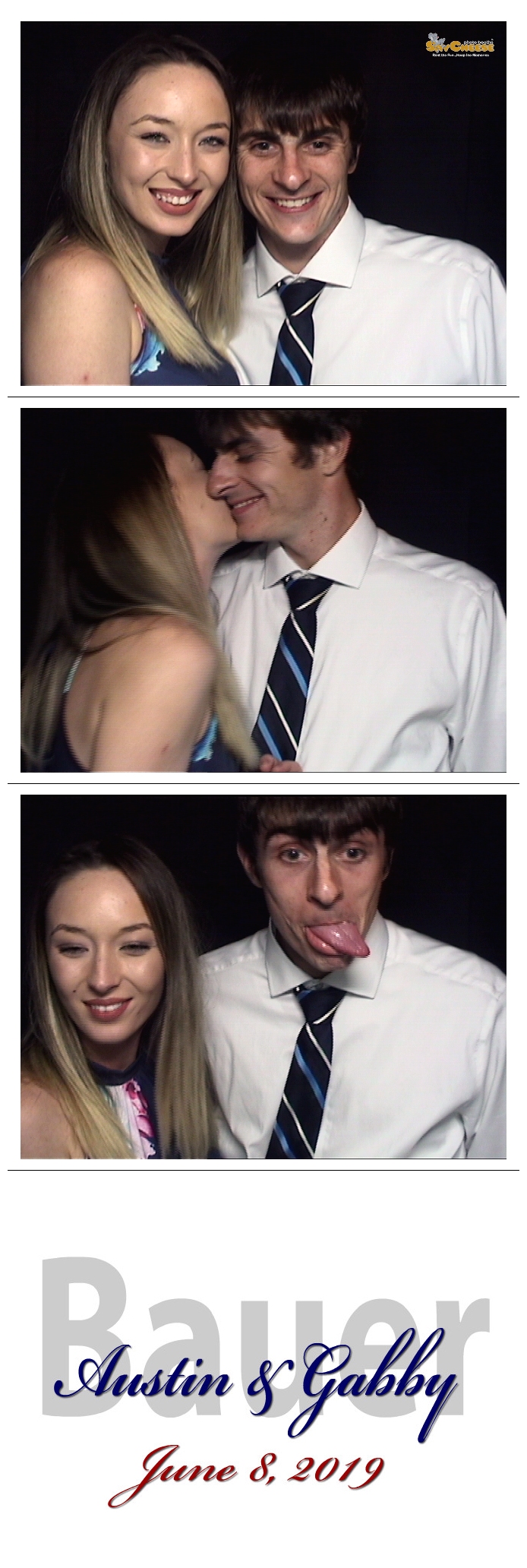 Bauer / Gregory Wedding  | View more photos from the event at gallery.saycheesephotobooth.com/u/SayCheesePhotoBooth/Bauer-Gregory-Wedding